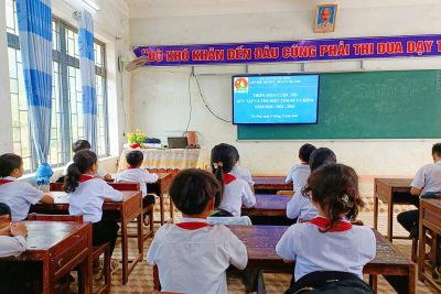 LIÊN ĐỘI TRIỂN KHAI CUỘC THI SƯU TẬP VÀ TÌM HIỂU TEM BƯU CHÍNH